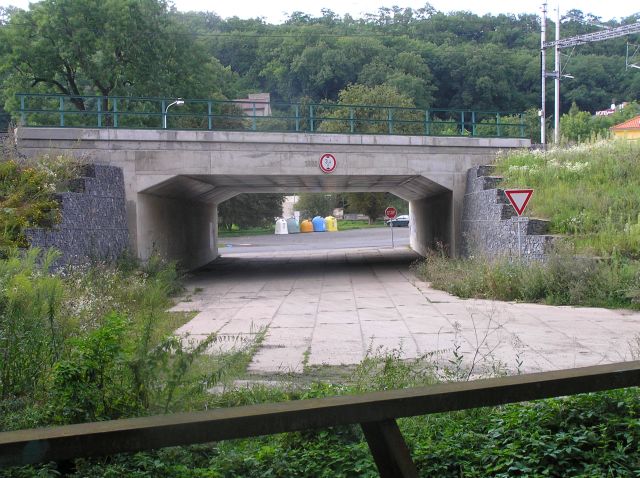 GABI 2005 CESTA PAVEL 009.jpg