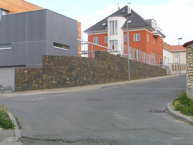 TEJNKA PLOT 07 2005 (6).jpg